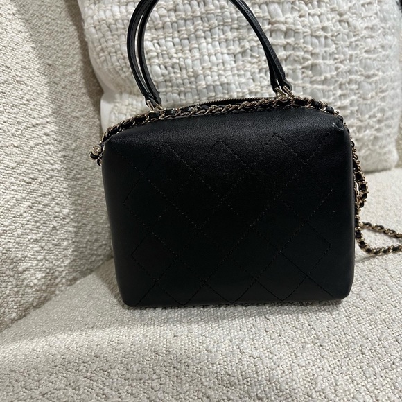 Chanel Black Vanity Case - Picture 5 of 6